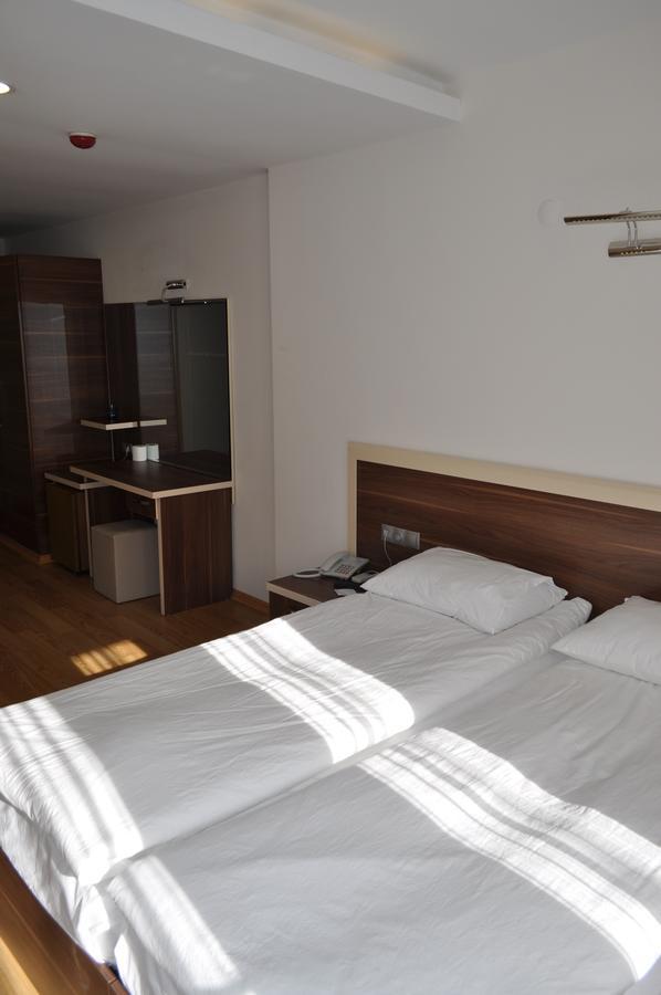 Merkez Otel Esmirna Exterior foto